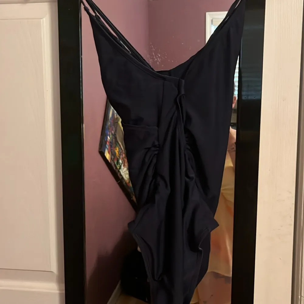 GAP | Scalloped Swimsuit - Image 4