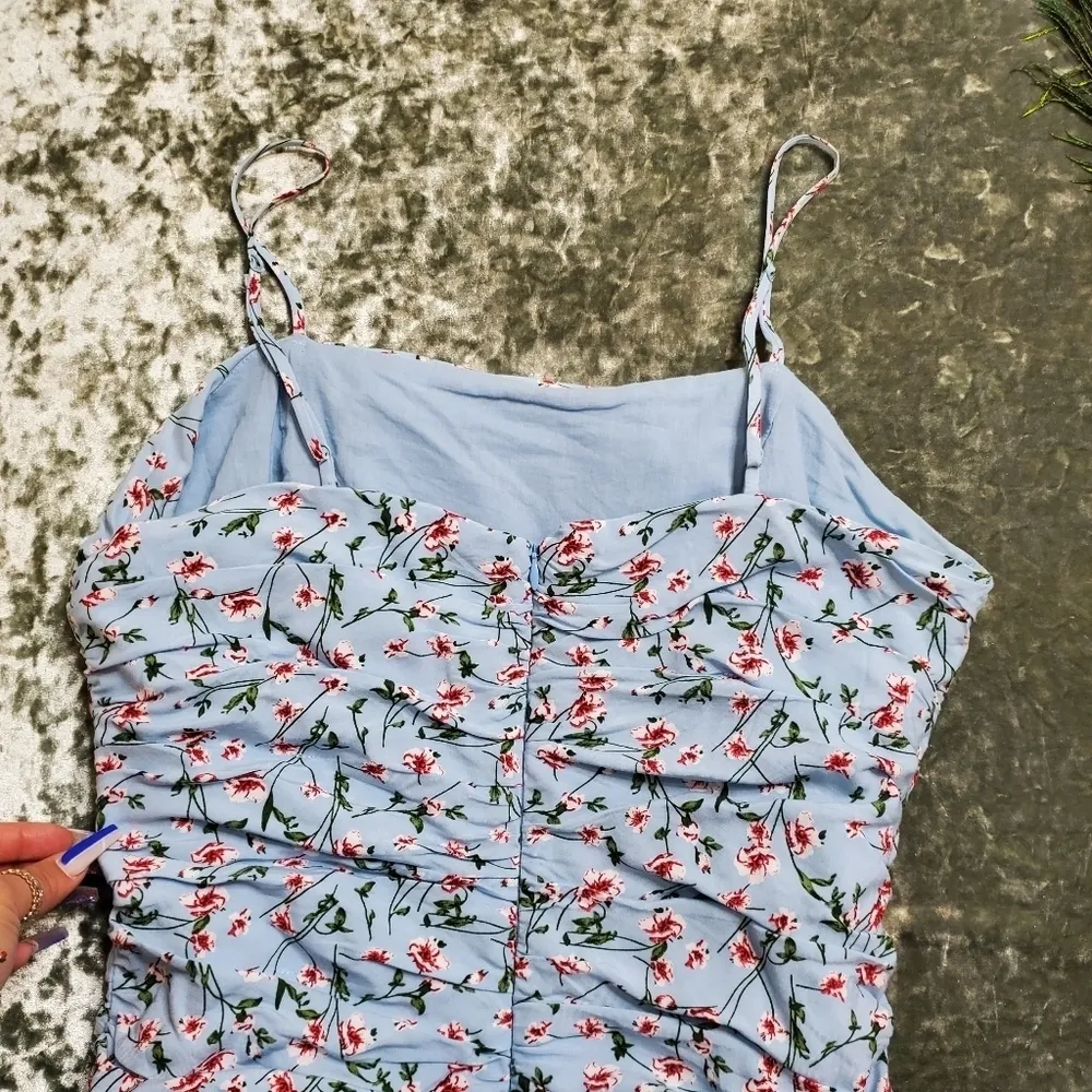 Bardot Ruched Floral Midi Dress - Image 7