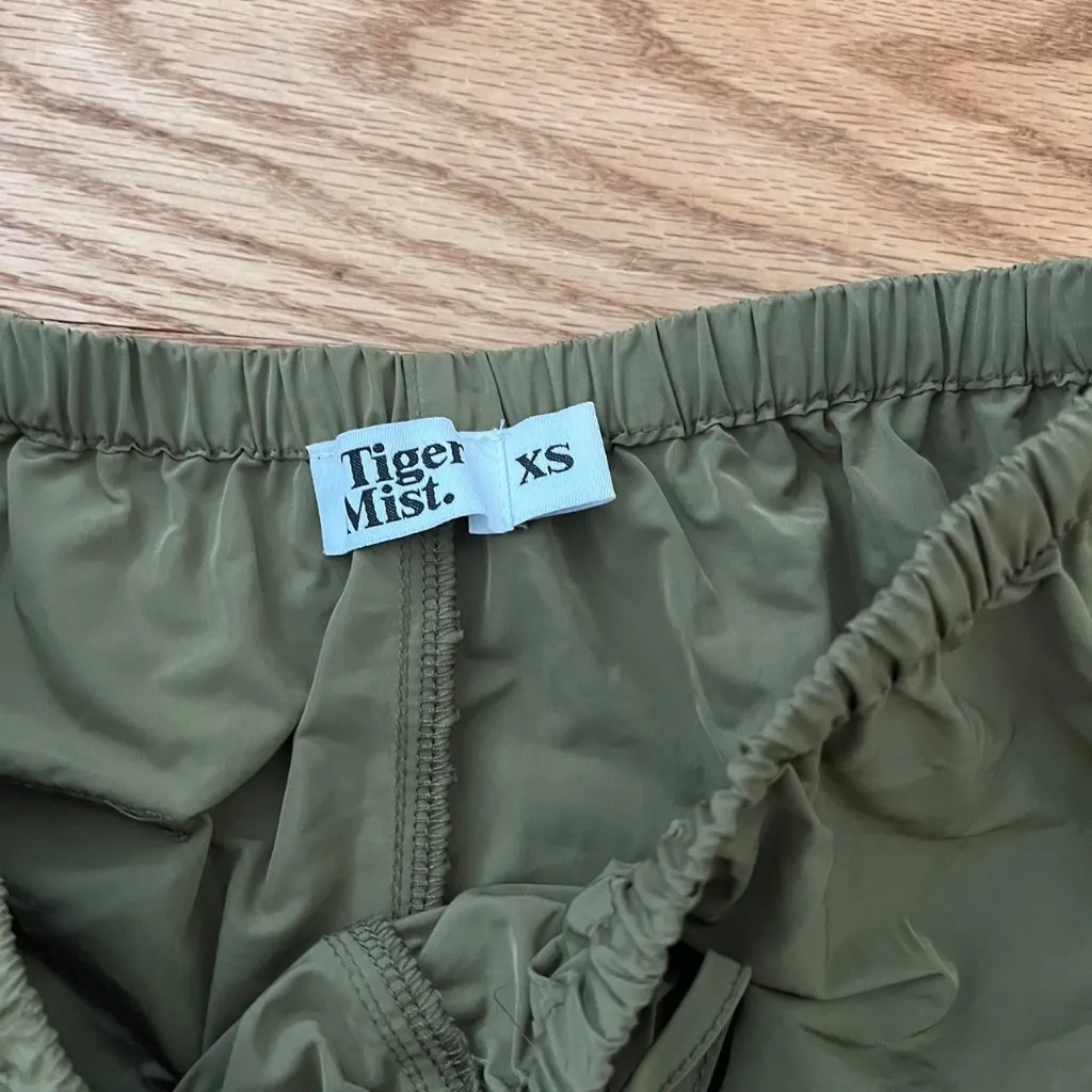 tiger mist cargo parachute pants - Image 3