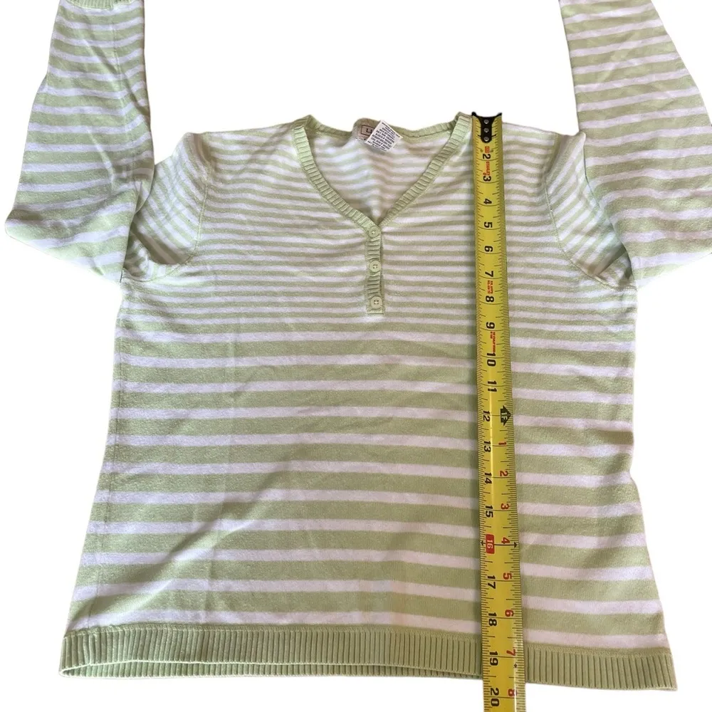 LL Bean Womens V Neck Sweater Green and White Striped Size XS Regular - Image 9