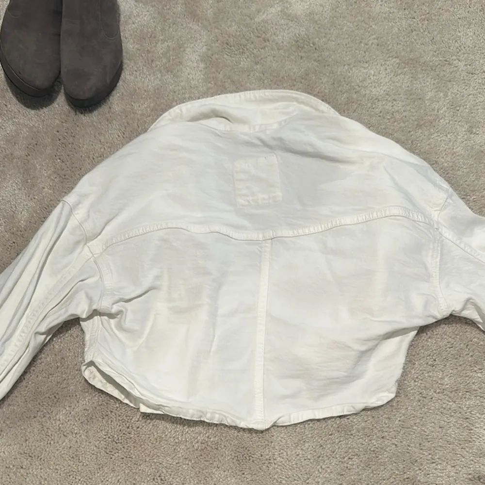 Abercrombie and fitch white jean jacket - Image 4