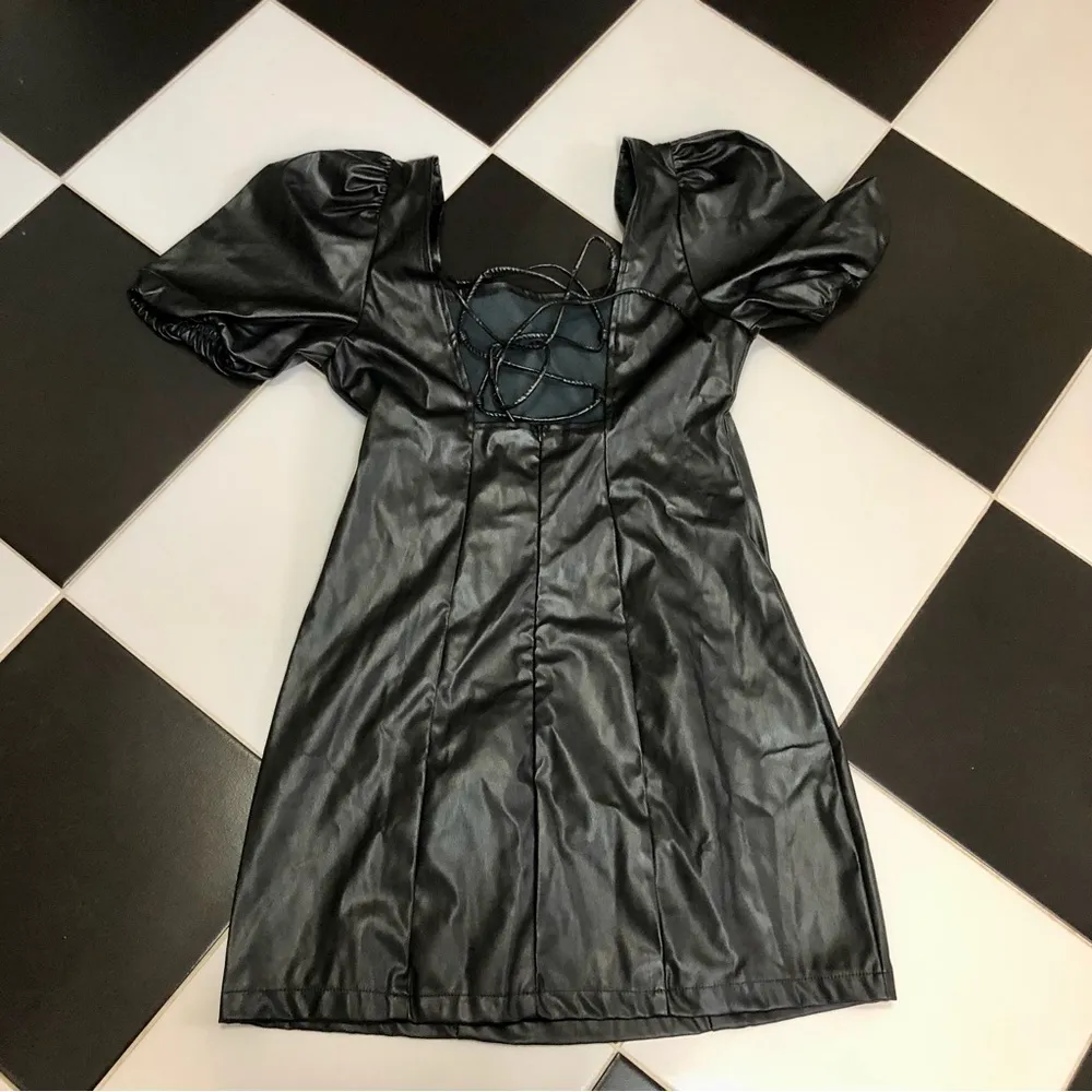 NWT Avantlook Faux Leather Mini Dress Square Neckline Puffy Sleeves Sexy Goth L - Image 5