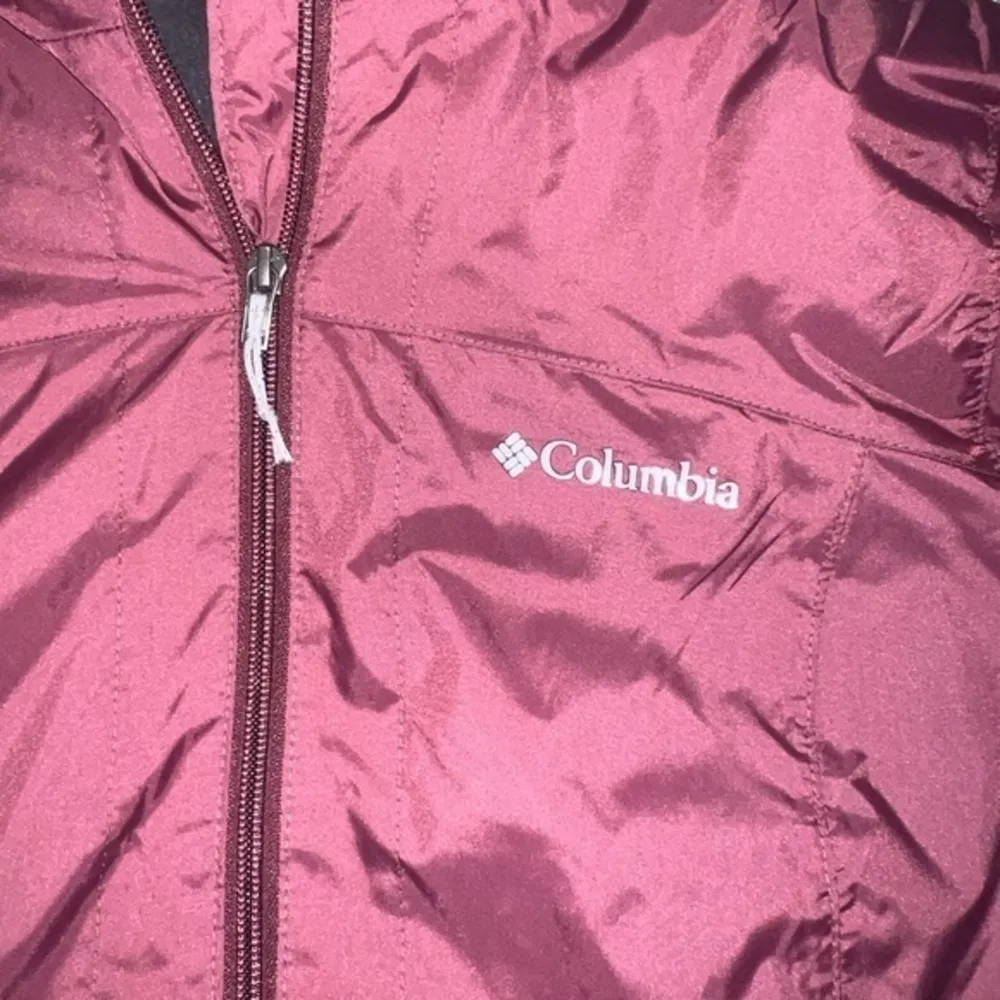 NWT Columbia Jacket Sherpa lined weather proof Maroon size‎ XS - Image 2