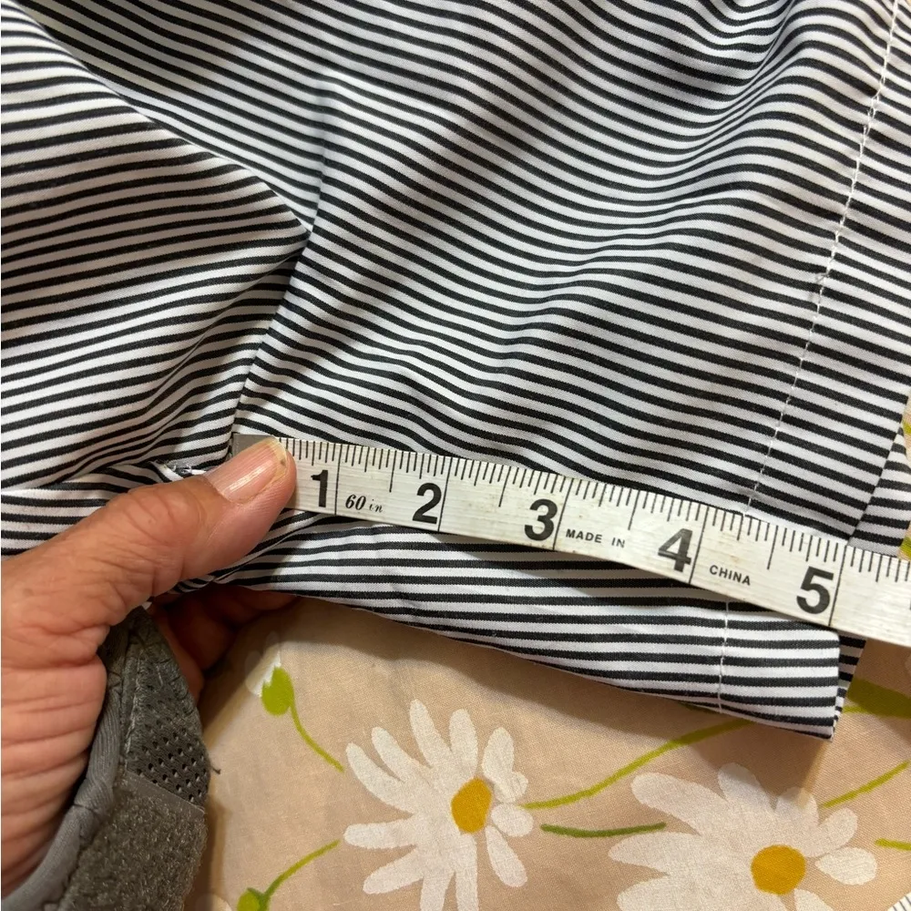 Paper Bag Shorts from Boohoo Size 16 Black White Stripes - Image 2