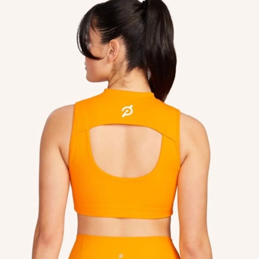 Peloton Women’s M Cadet Rib High Neck Cutout Sports‎ Bra Bright Orange Athletic - Image 6