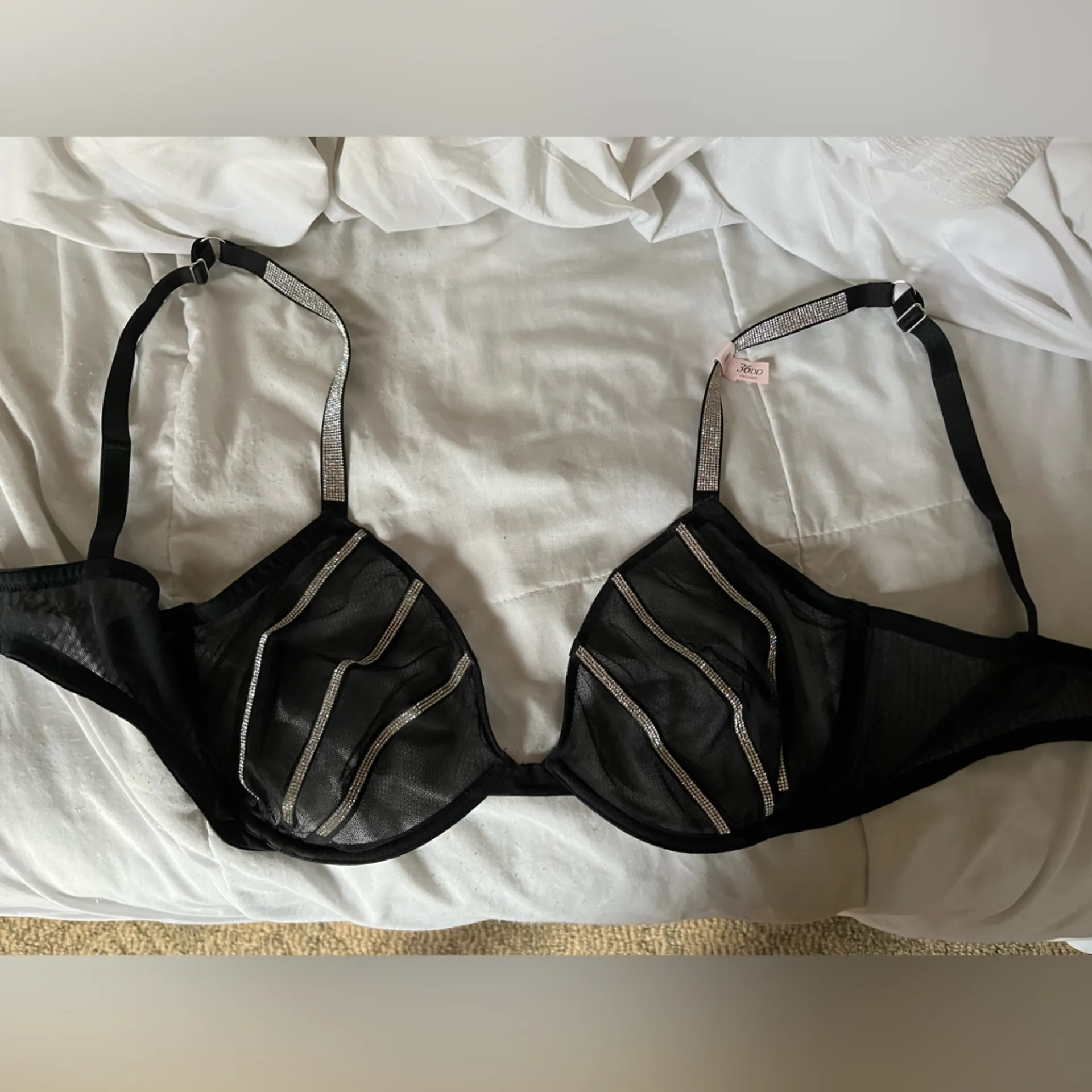 Victoria’s Secret Black Rhinestone Strap Bra size 36DD - Image 9