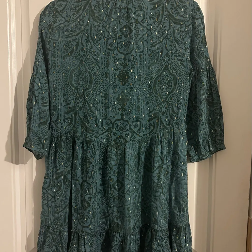 Elegant Green Patterned Dress - Image 4