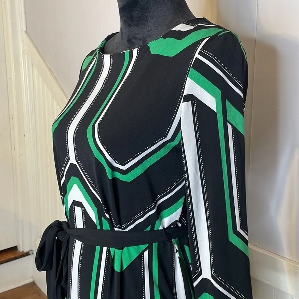 New York & Company Stretch Graphic Midi Dress S - Image 3