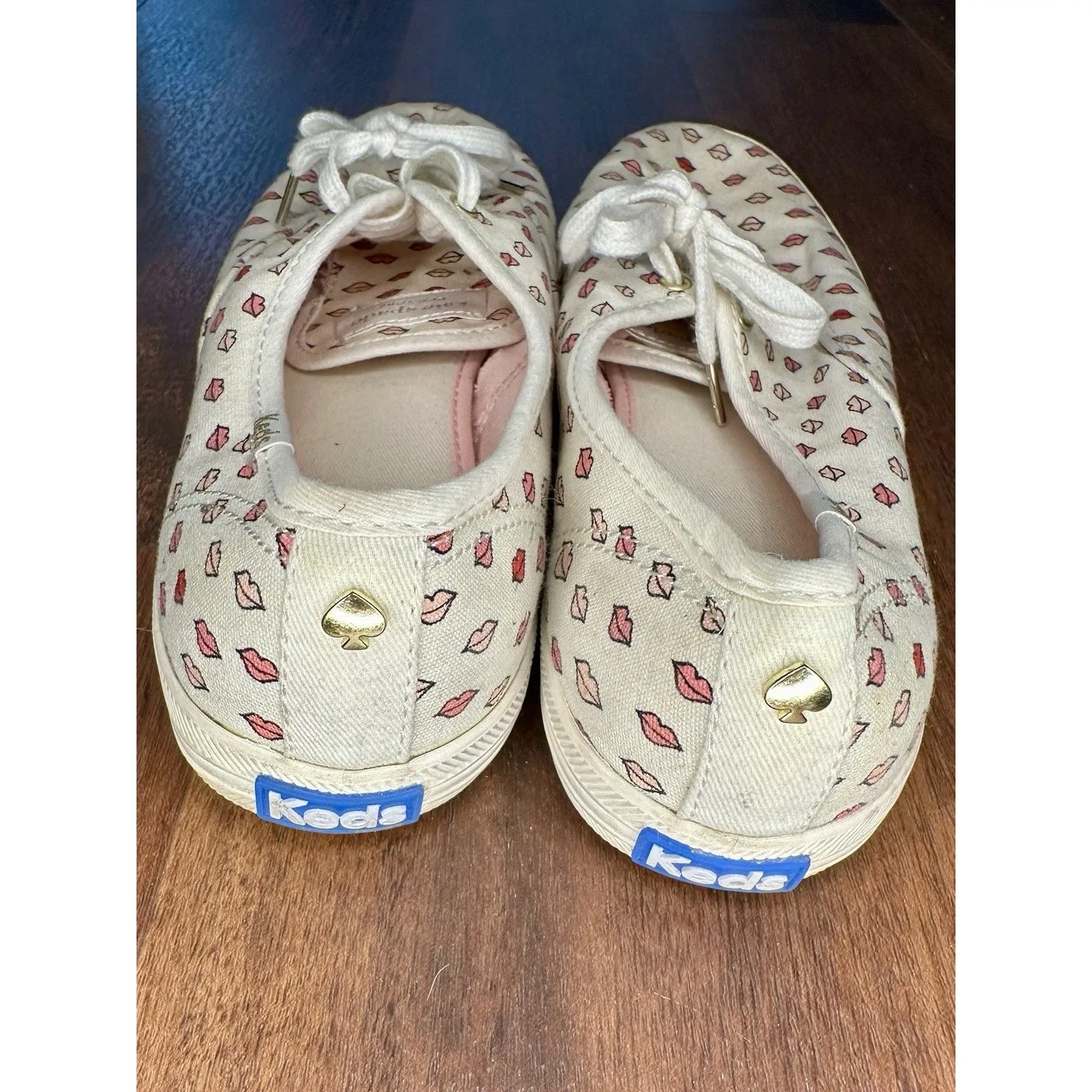 Keds for Kate Spade Lips Pink Red Pattern Sneakers Size 8.5 GUC! - Image 3