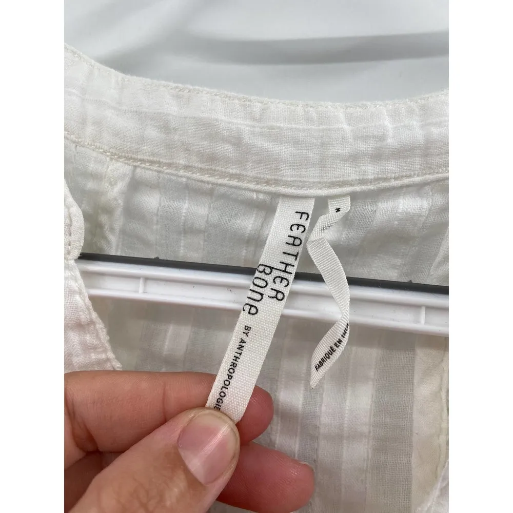 Feather Bone Anthropologie Lucille White Long High-Low Crochet Button Front Top - Image 5