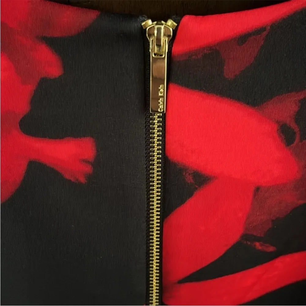 Like New Calvin Klein Scuba Knit Sleeveless Dress Black Red Floral Size 6 - Image 6