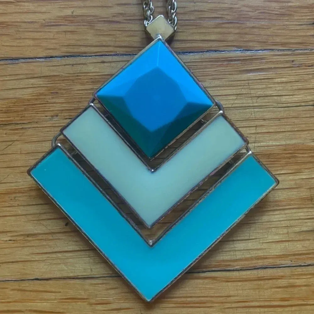Kensie Chevron Necklace‎ - Image 3