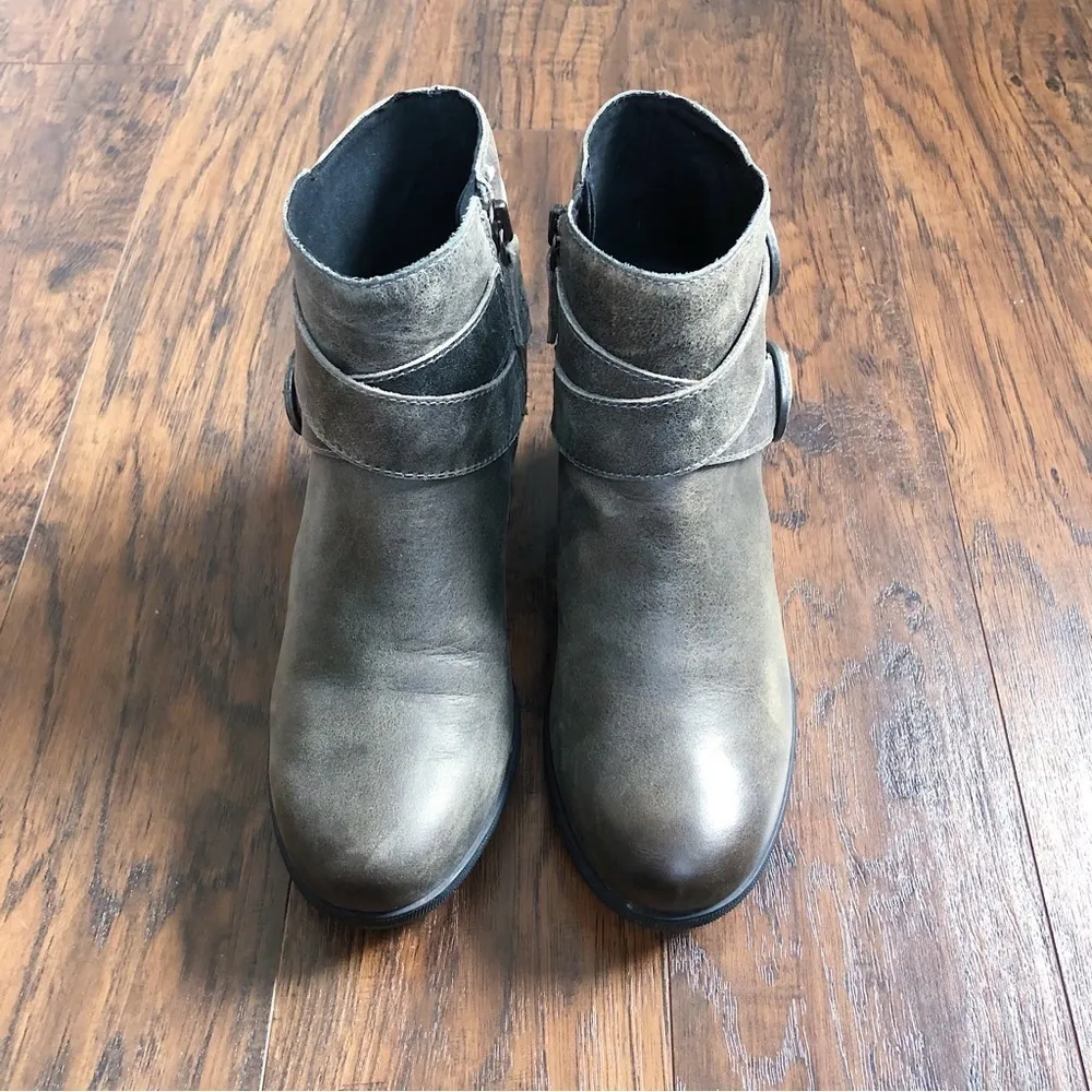 SOREL • Joan of Arctic Wedge II bootie buckle Quarry leather grey ankle short - Image 5