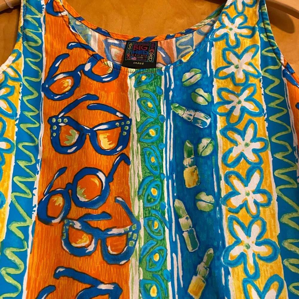 🛍5/$25 VINTAGE 90’s Big He’d designs tank Size L - Image 3