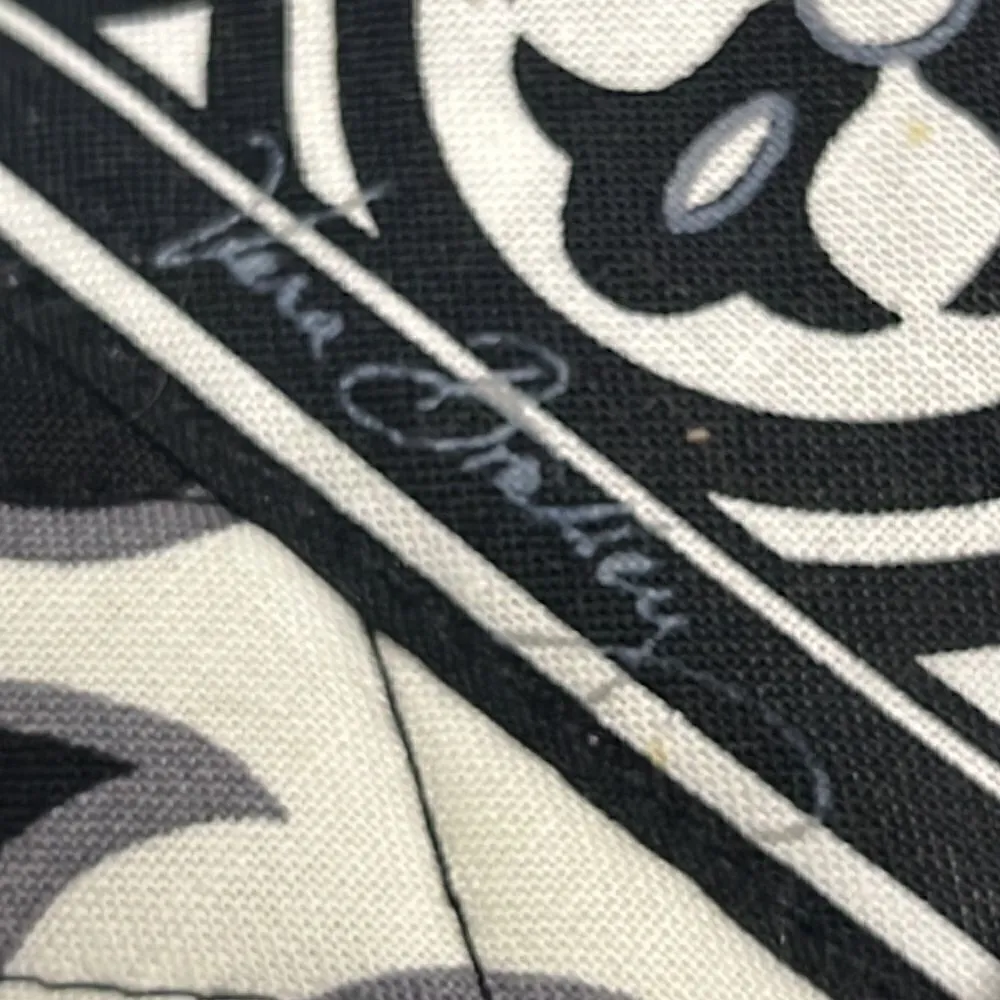 Vera Bradley Night and Day Knot Convertible Shoulder/Clutch Black/Gray/White Bag - Image 15