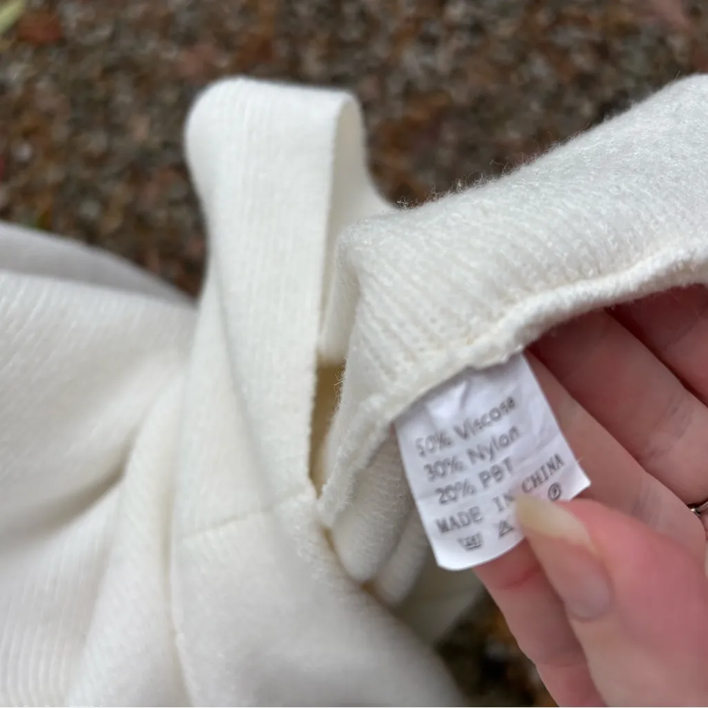 Elegant Cream Turtleneck Sweater White Size XS - Image 6