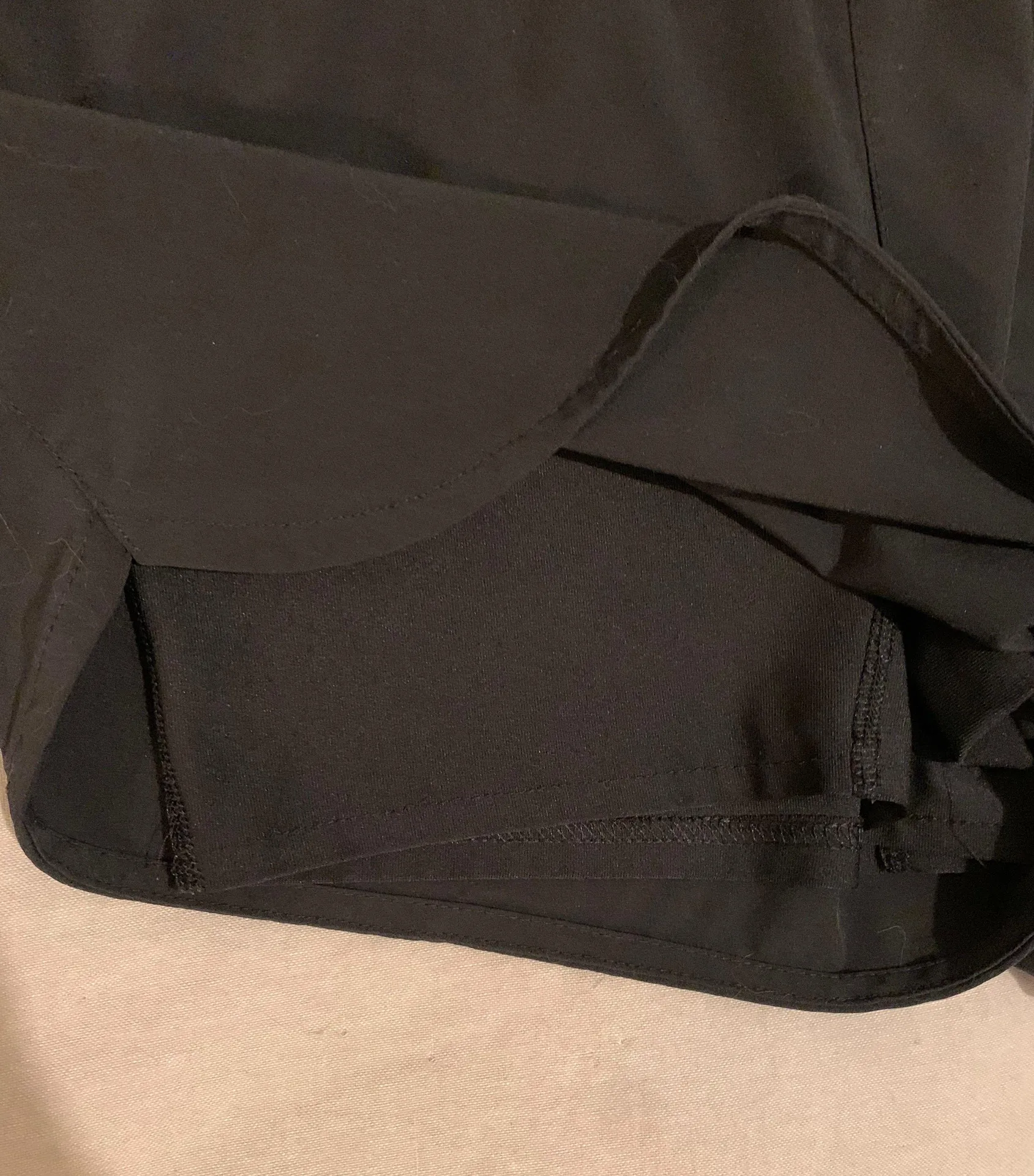 Nike Dri-fit Spandex Shorts - Image 3