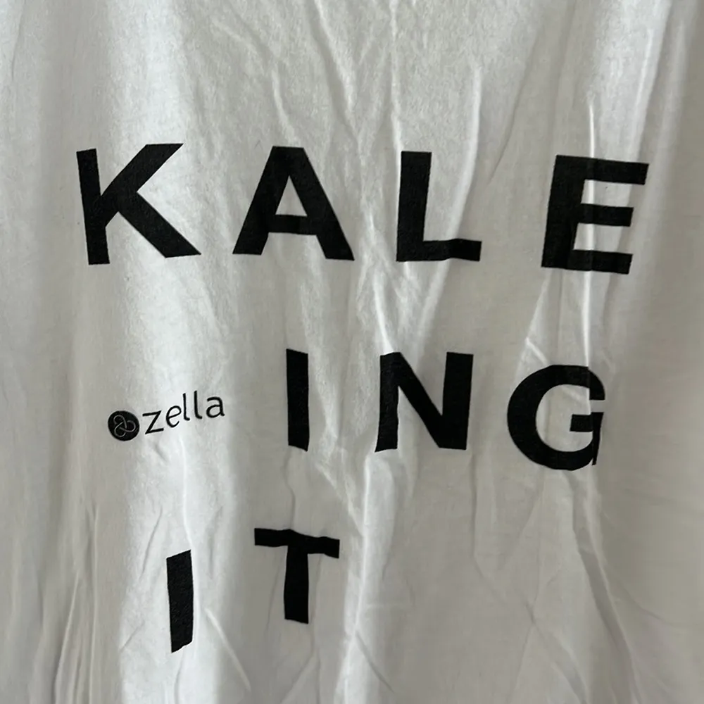 Zella Kale Ing It White Cropped Boxy Athleisure Tee T-Shirt Small - Image 3