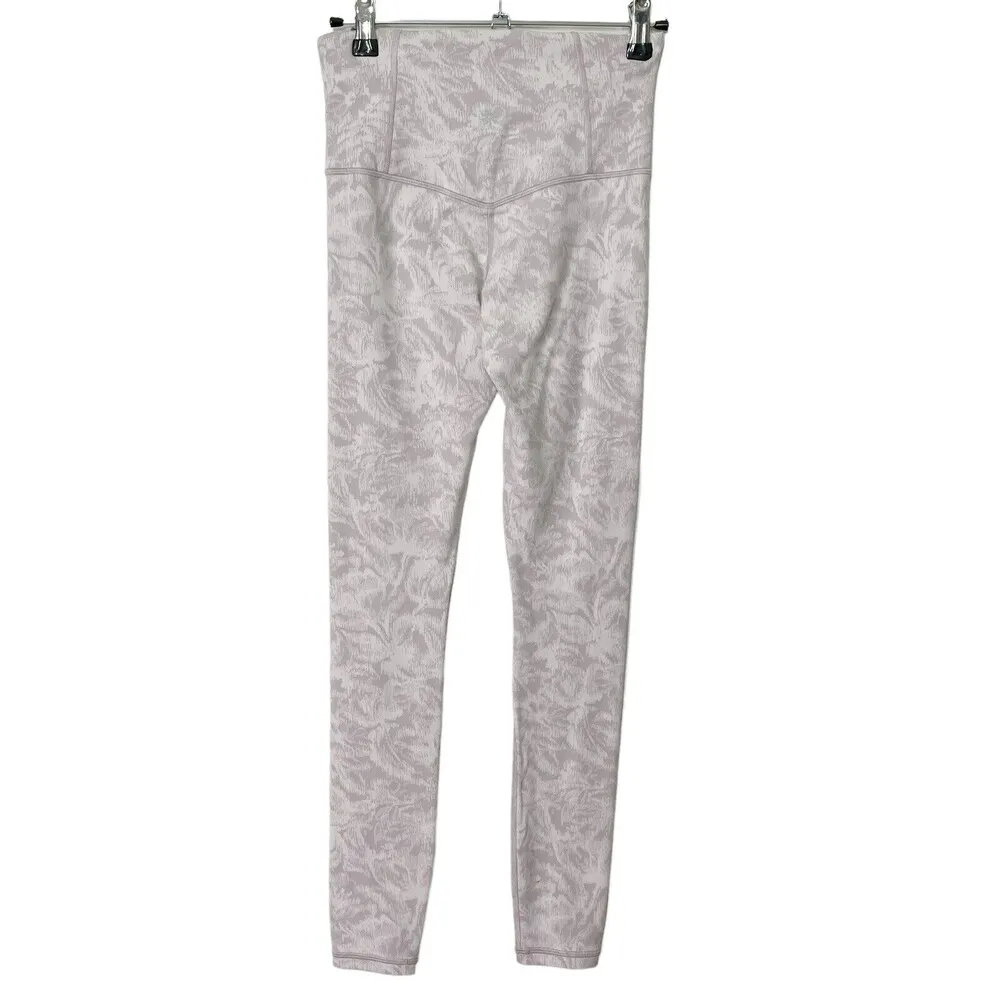 Athleta Elation Textured Tight Small Frosted Floral Velvety Pink Iceland Size XS - Image 4