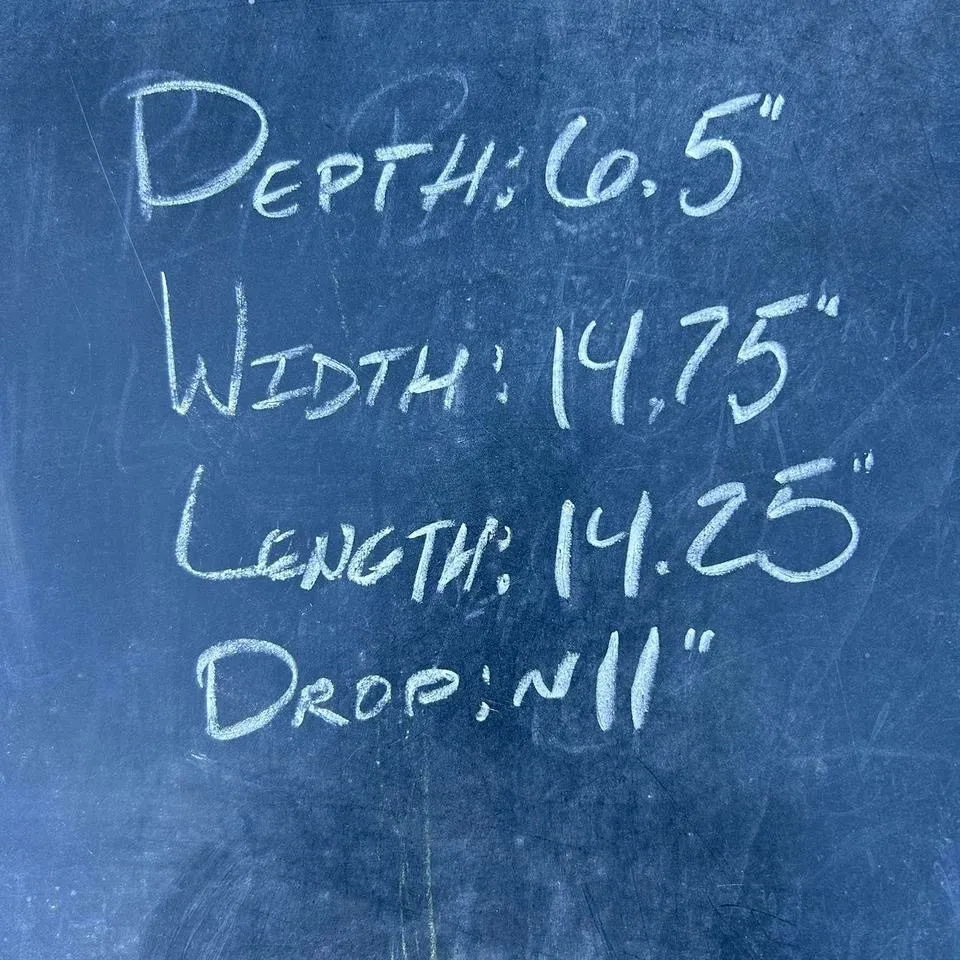 Navy Blue w/ Red/White Design Vera Bradley Cooler Bag Tote Bag w/ Zip Closure - Image 7