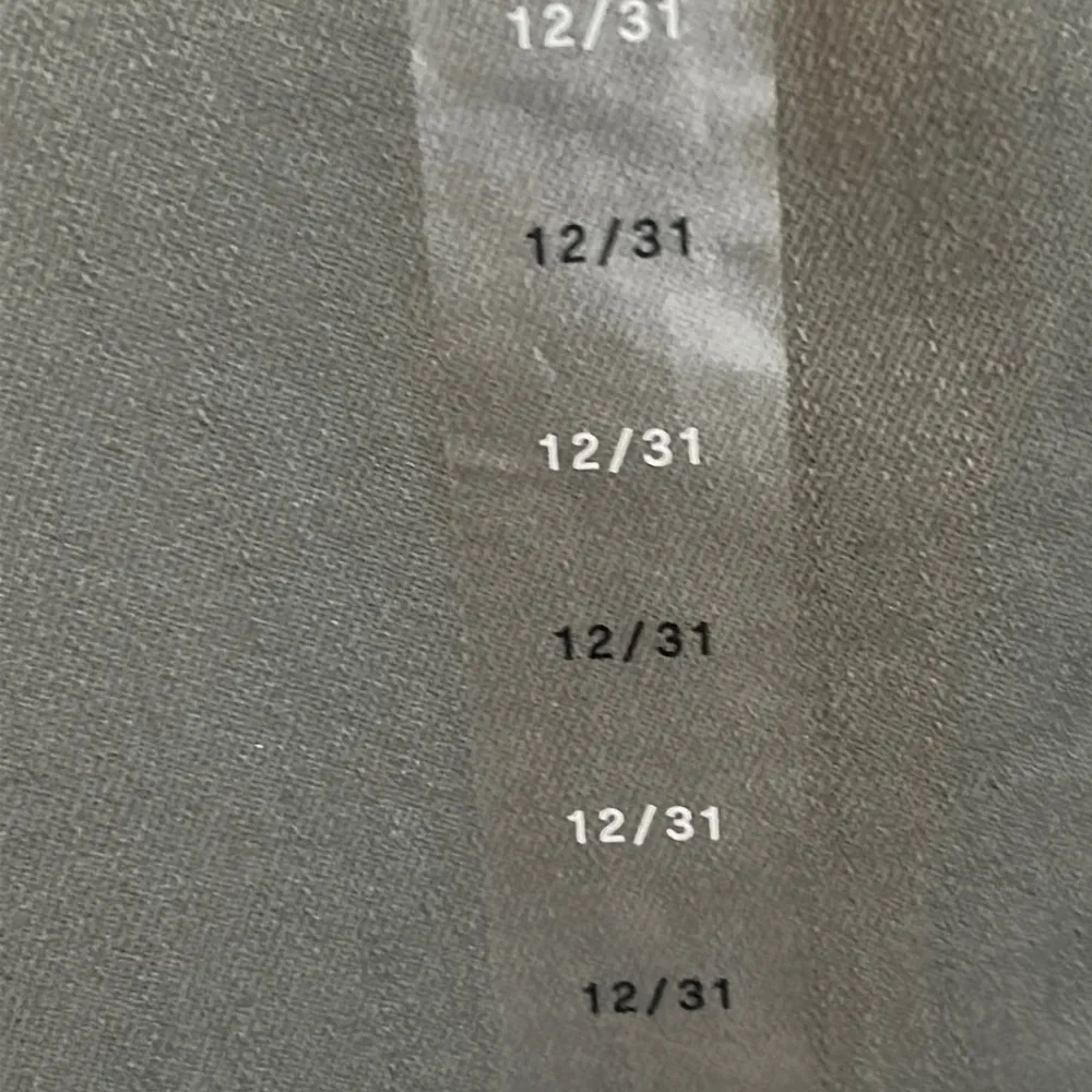 New Gap Women’s Denim Olive Green Mid Rise Stretch Legging Pant Jean Size 12/31 - Image 6