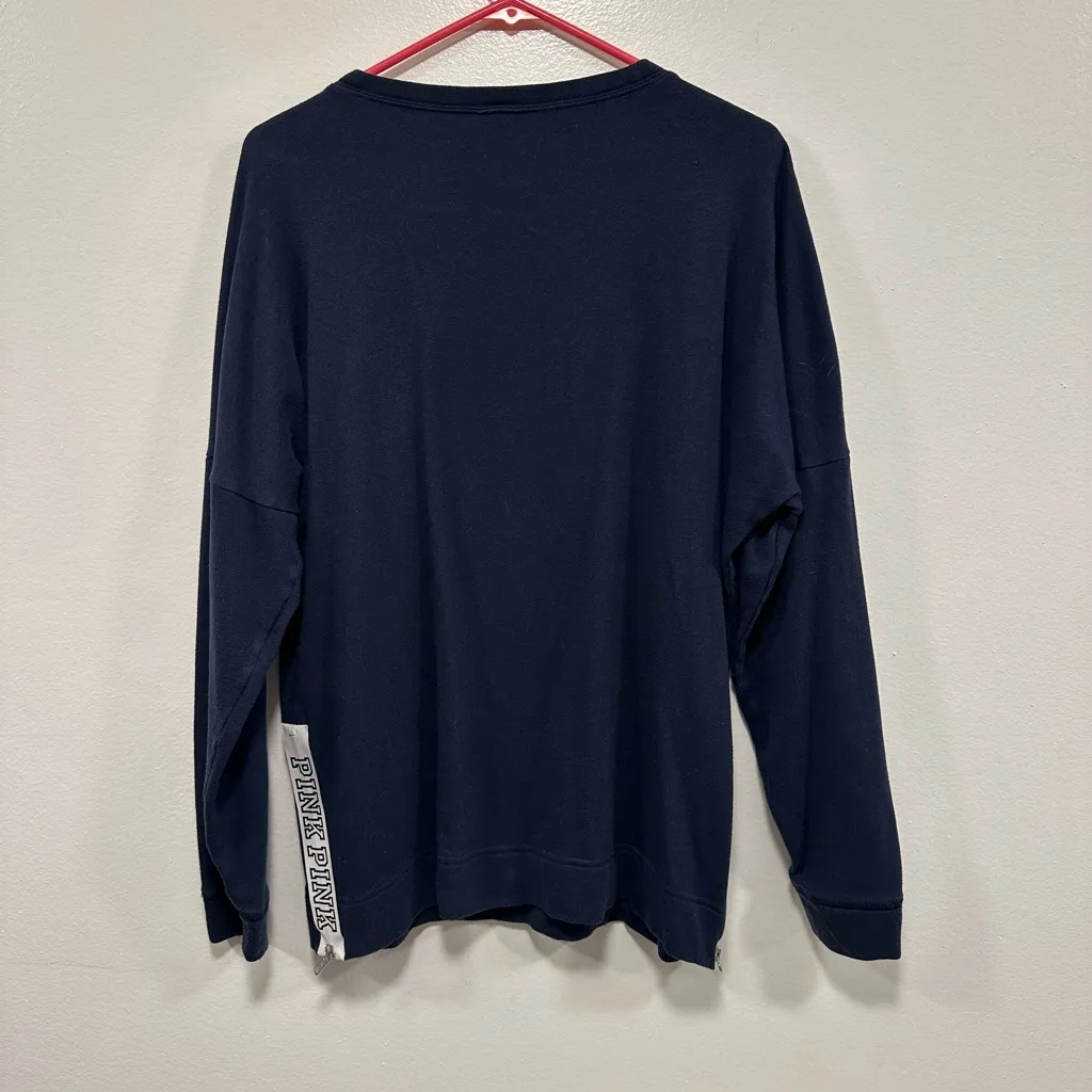 Victoria’s Secret pink U of M Navy Michigan Sweatshirt! Size medium - Image 4