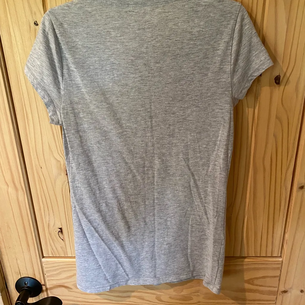 No Boundaries Heather Gray Tee - Image 5