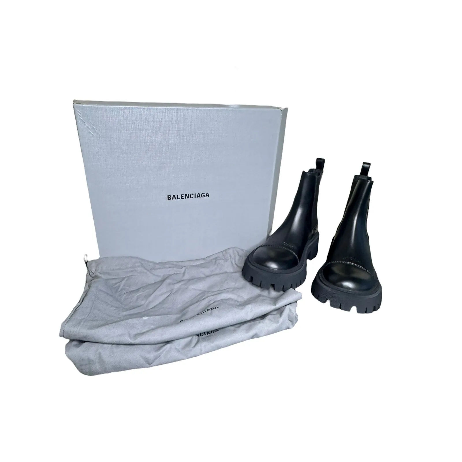 Balenciaga NIB Tractor Chunky Outsole Leather Chelsea Boots in Black Size 40 - Image 2