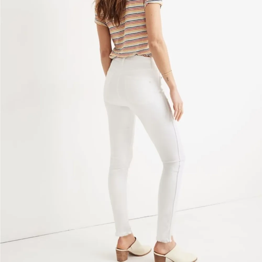 Madewell • 10" High-Rise Skinny Jeans in Pure White: Step-Hem Edition - Image 76