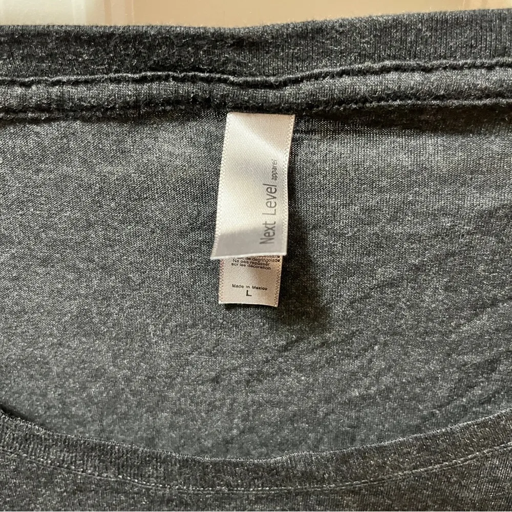 Women’s grey Graphic Long Sleeve Shirt Halloween truck or treat wine tee large - Image 2