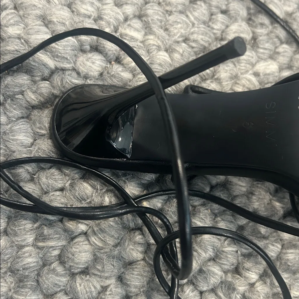 Simmi London Black Strappy Ankle Tie Up Crystal Toe Heels Size 36 - Image 8