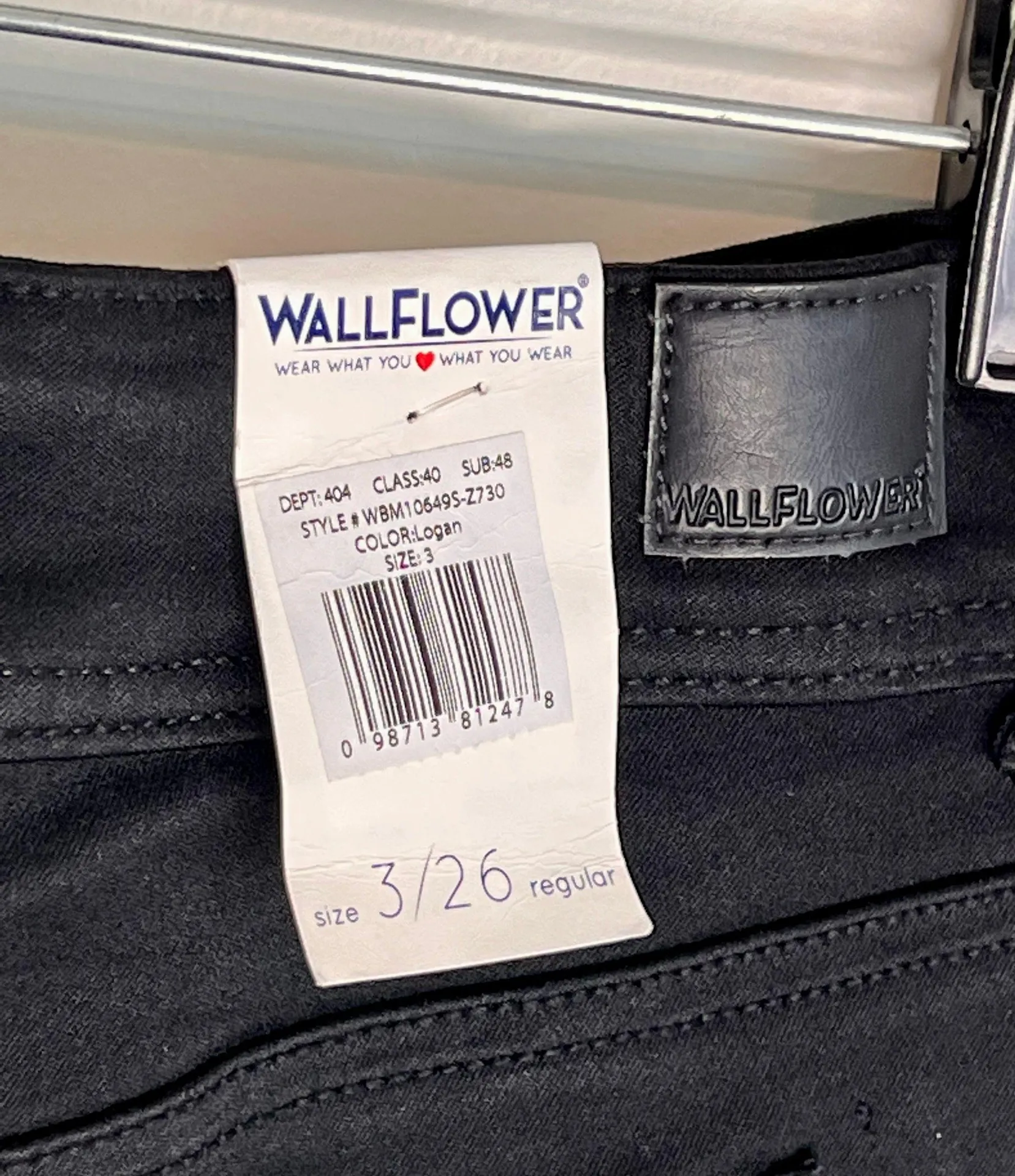 NWT  Logan Black Mid-rise Instasoft Ultra Fit Skinny Jeans sz 3 26 - Image 7