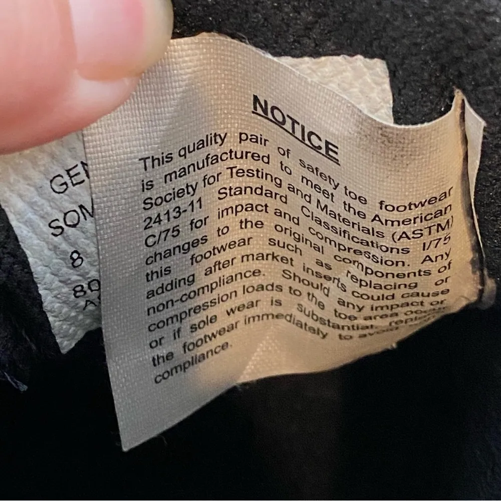 NWOT Thorogood Women’s Soft Streets Series Slip Resistant Oxford Sneaker Size 8 Black - Image 9