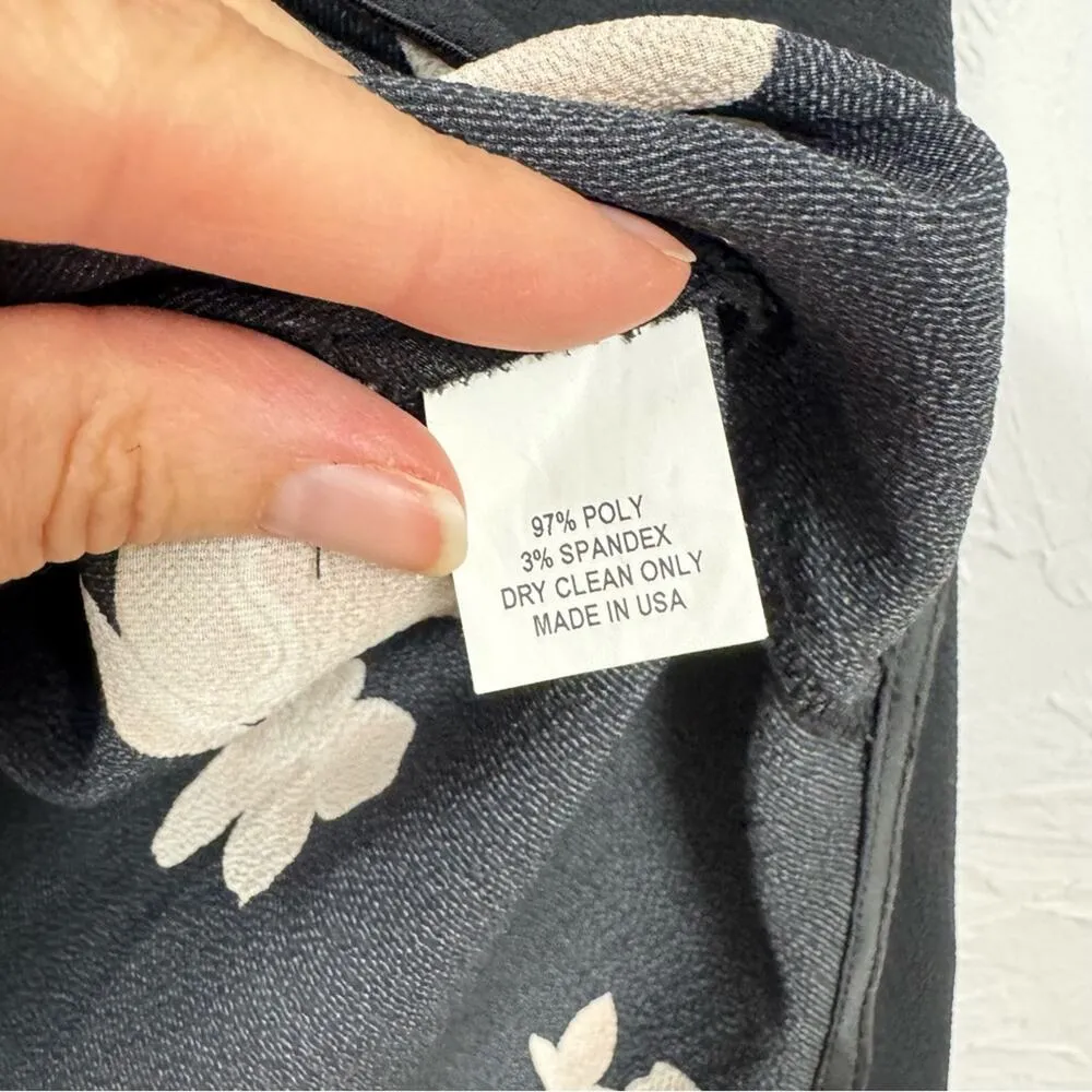 Slate & Willow Black Large Floral Print Womens Blouse M Twist Hem Long Sleeve - Image 4