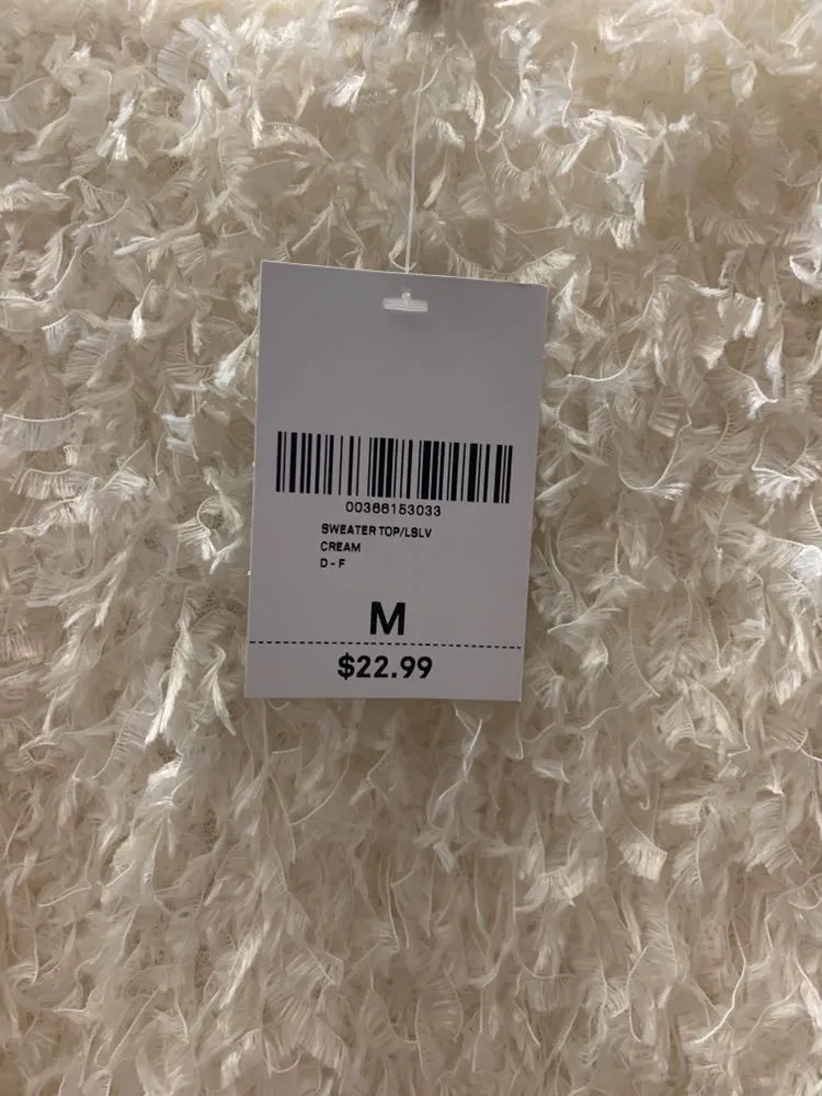 Forever 21 Fuzzy White sweater - Image 3