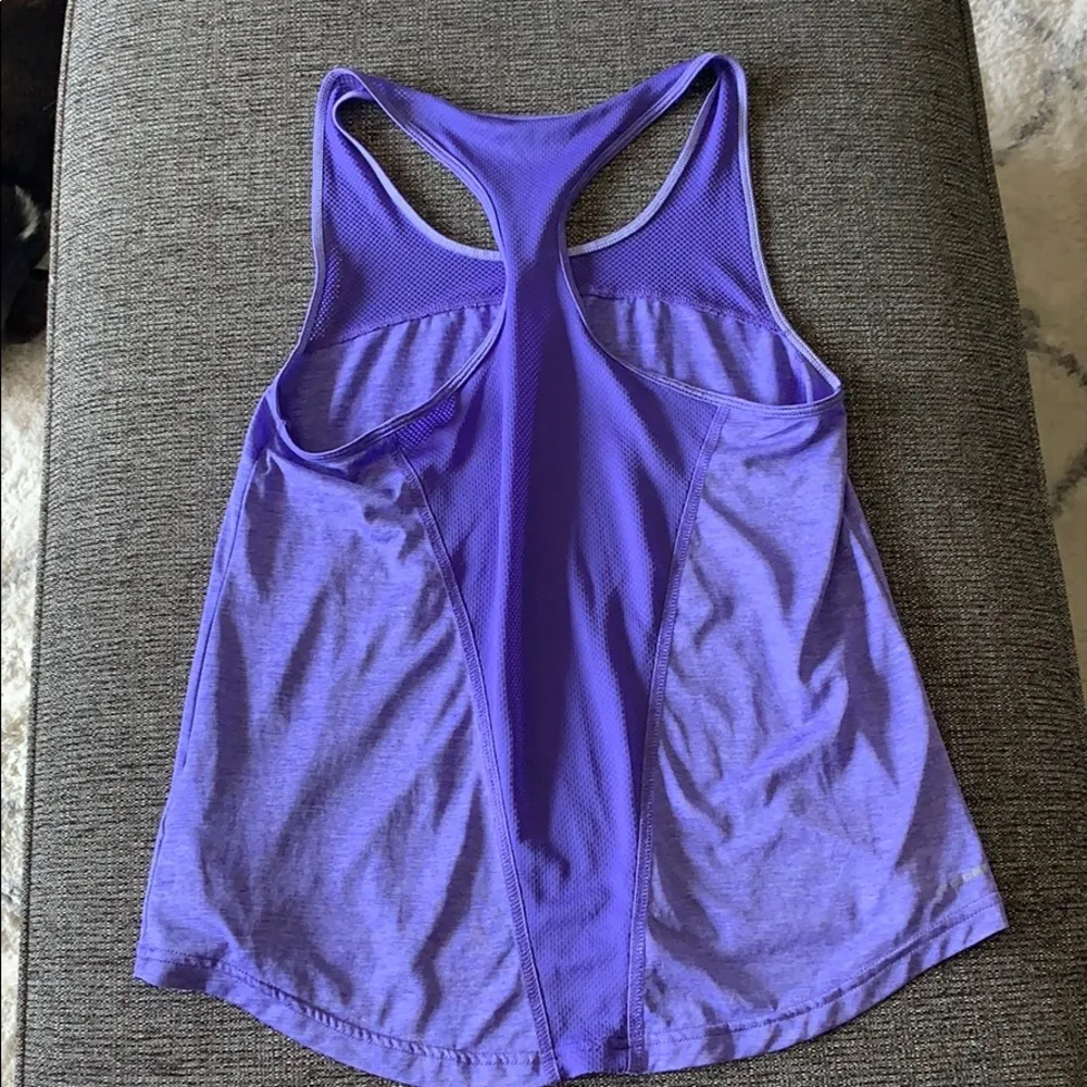 Reebok  workout tank - Image 3