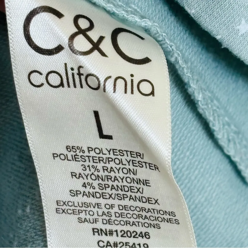 C&C California size L in a light blue/dusty blue with small white star print - Image 7