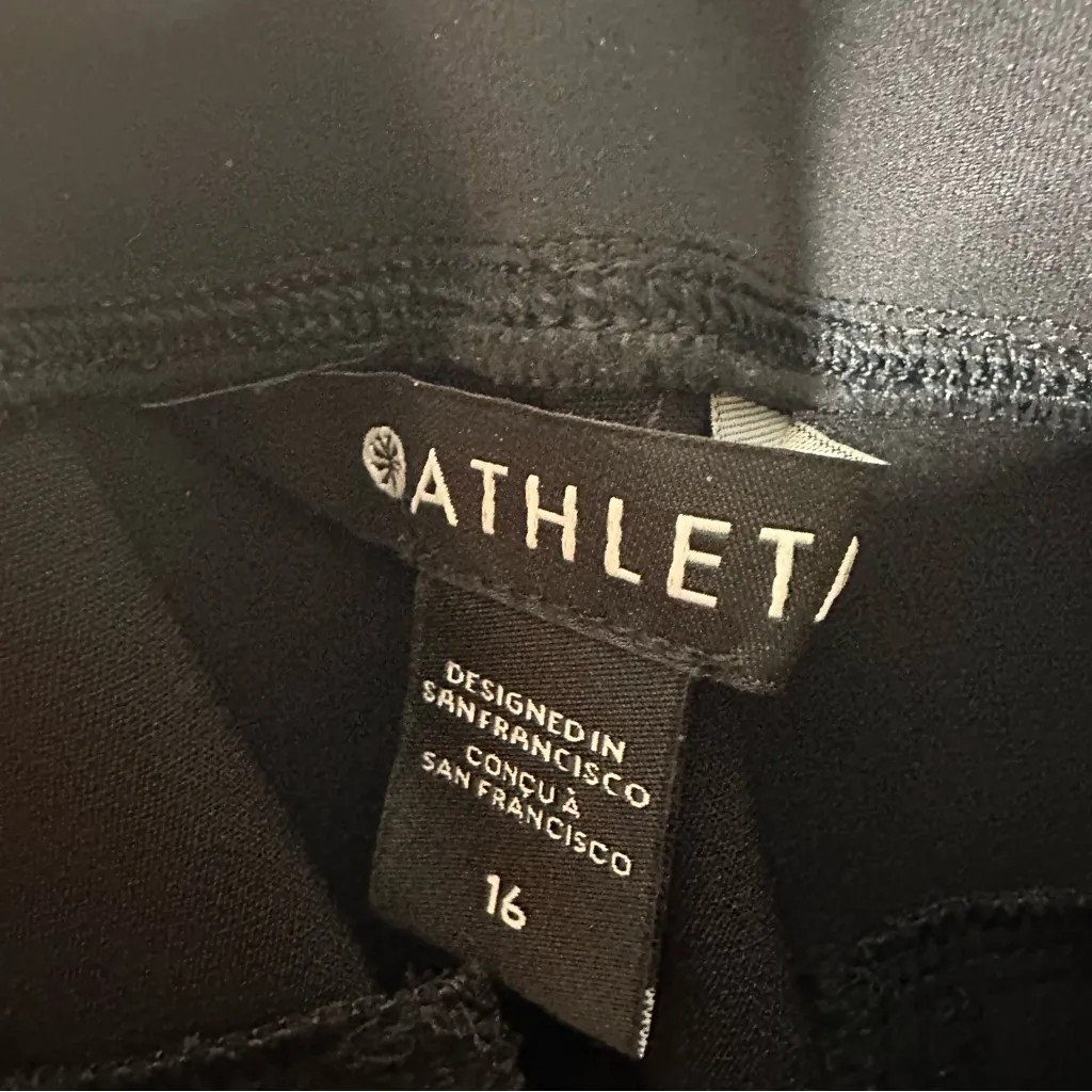 Athleta Endless High Rise Pant in Black Size 16 - Image 7