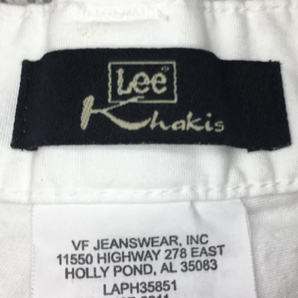 LEE Khakis Women’s White Denim Shorts, Plus 14 M - Image 8