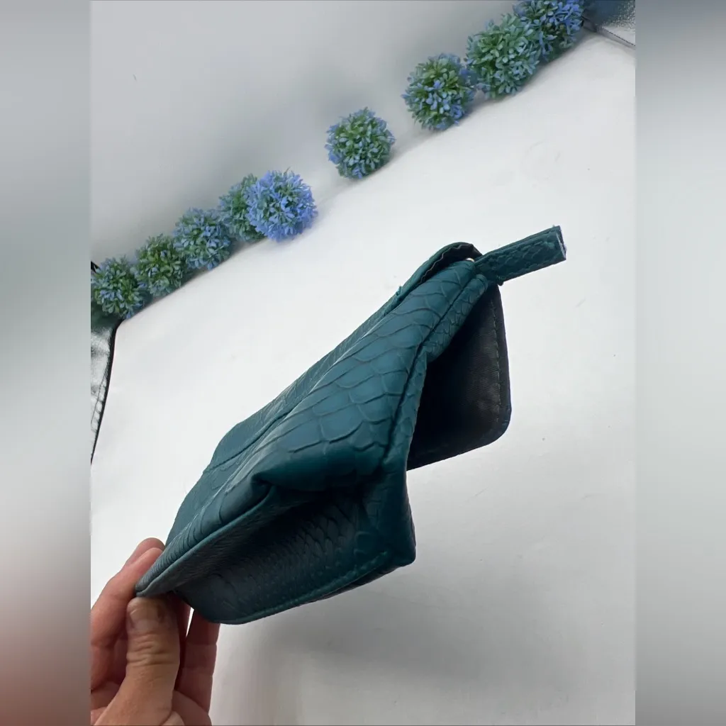 Vintage Merle Norman Cosmetic Bag Turquoise Faux Snake Skin Vegan Blue - Image 4