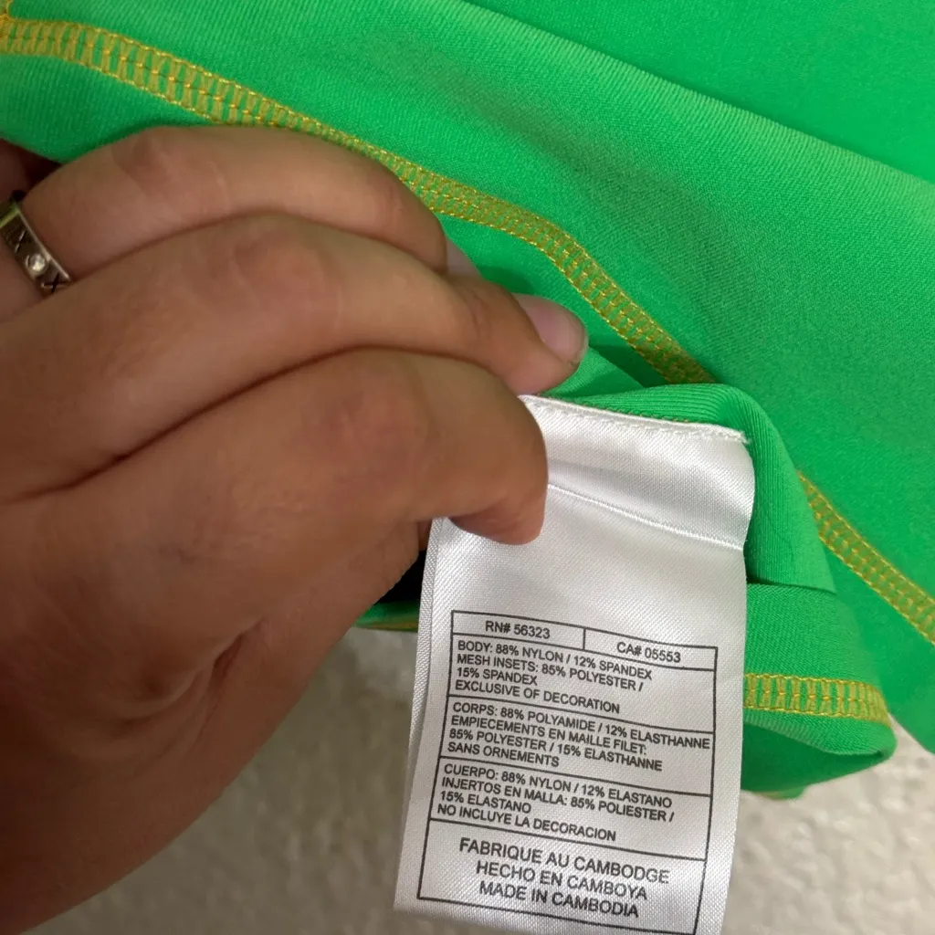 Nike Pro Combat women’s cycling compression shirt size Medium - Image 5