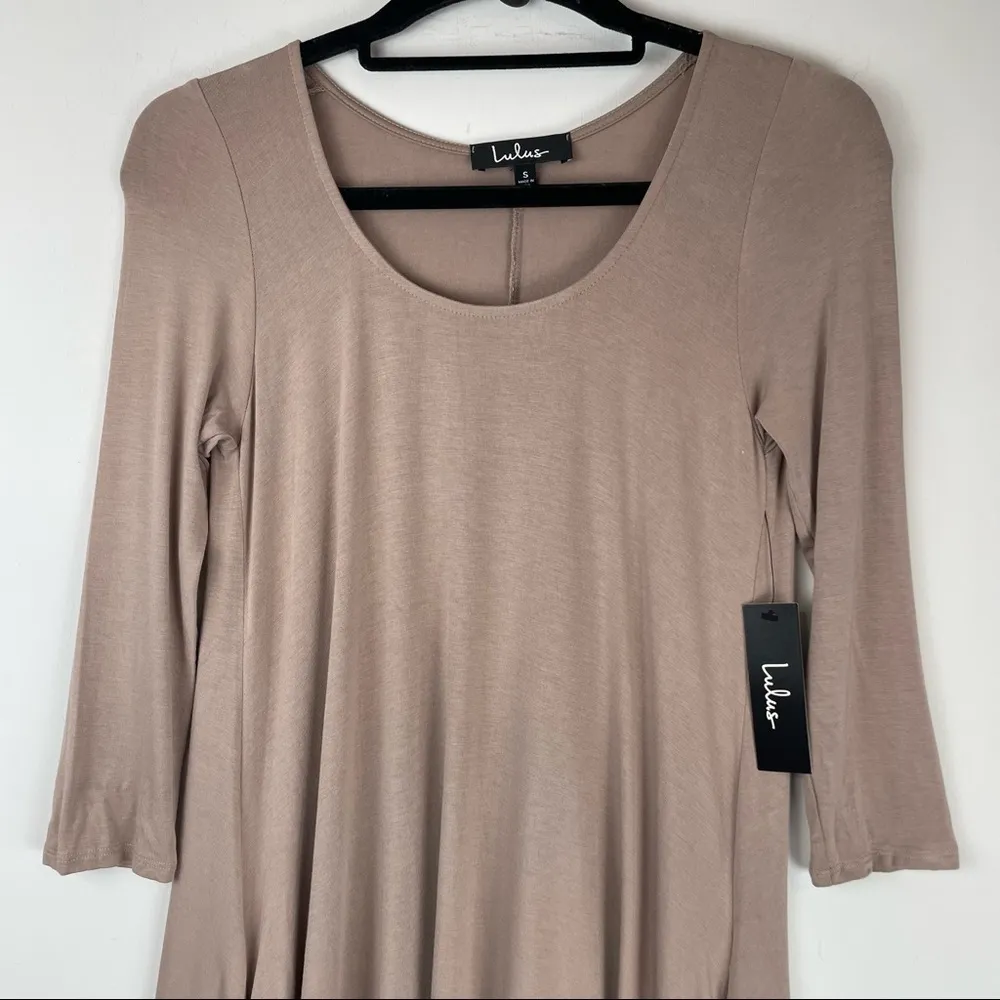 NWT Lulu’s Neutral Tan Jersey Flowy Mini Dress Sz Small 3/4 Sleeves - Image 3
