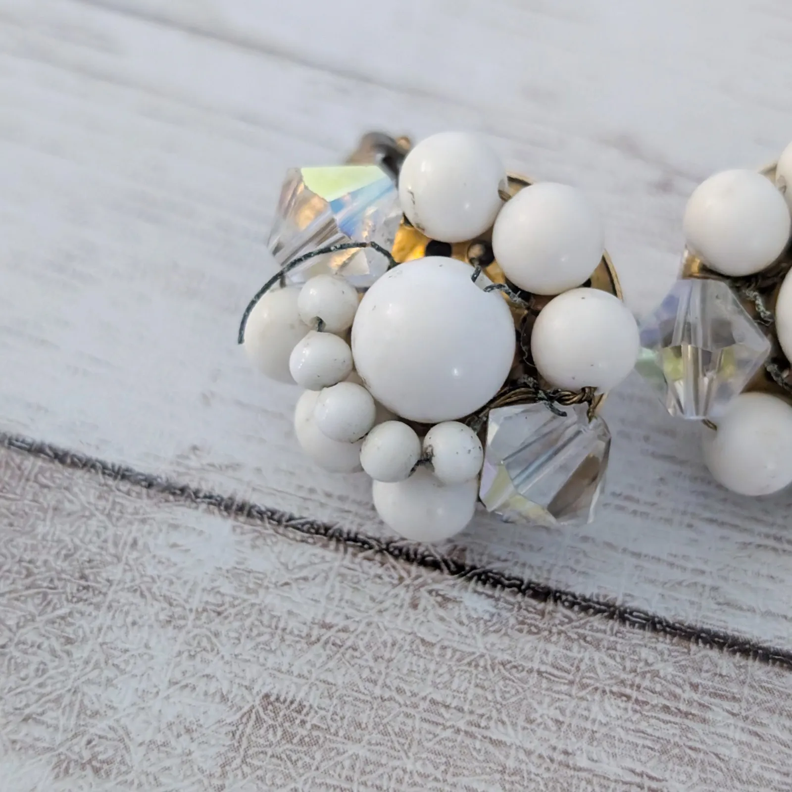 Vintage Clip On Earrings Cream Cluster - Image 4