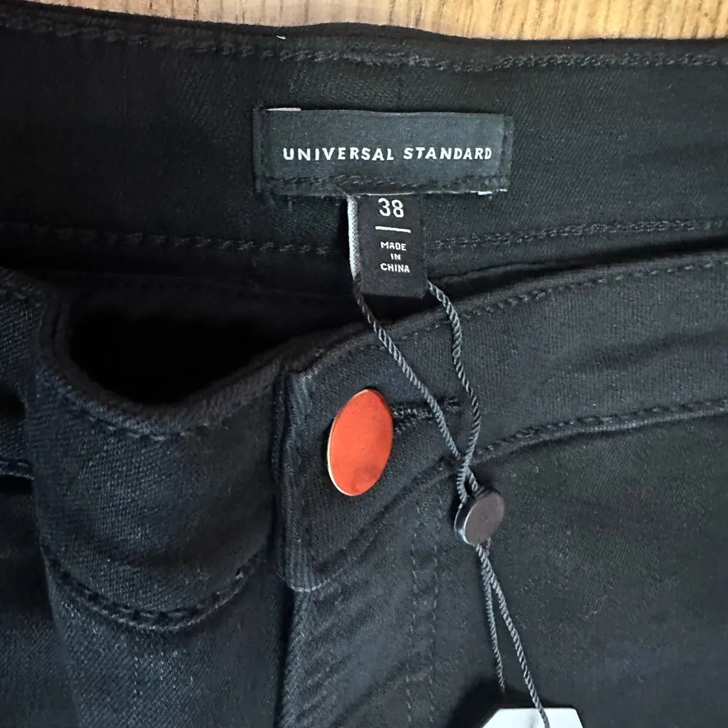 Universal Standard NWT black stretch midrise skinny seine sz 38, 31” waist - Image 9