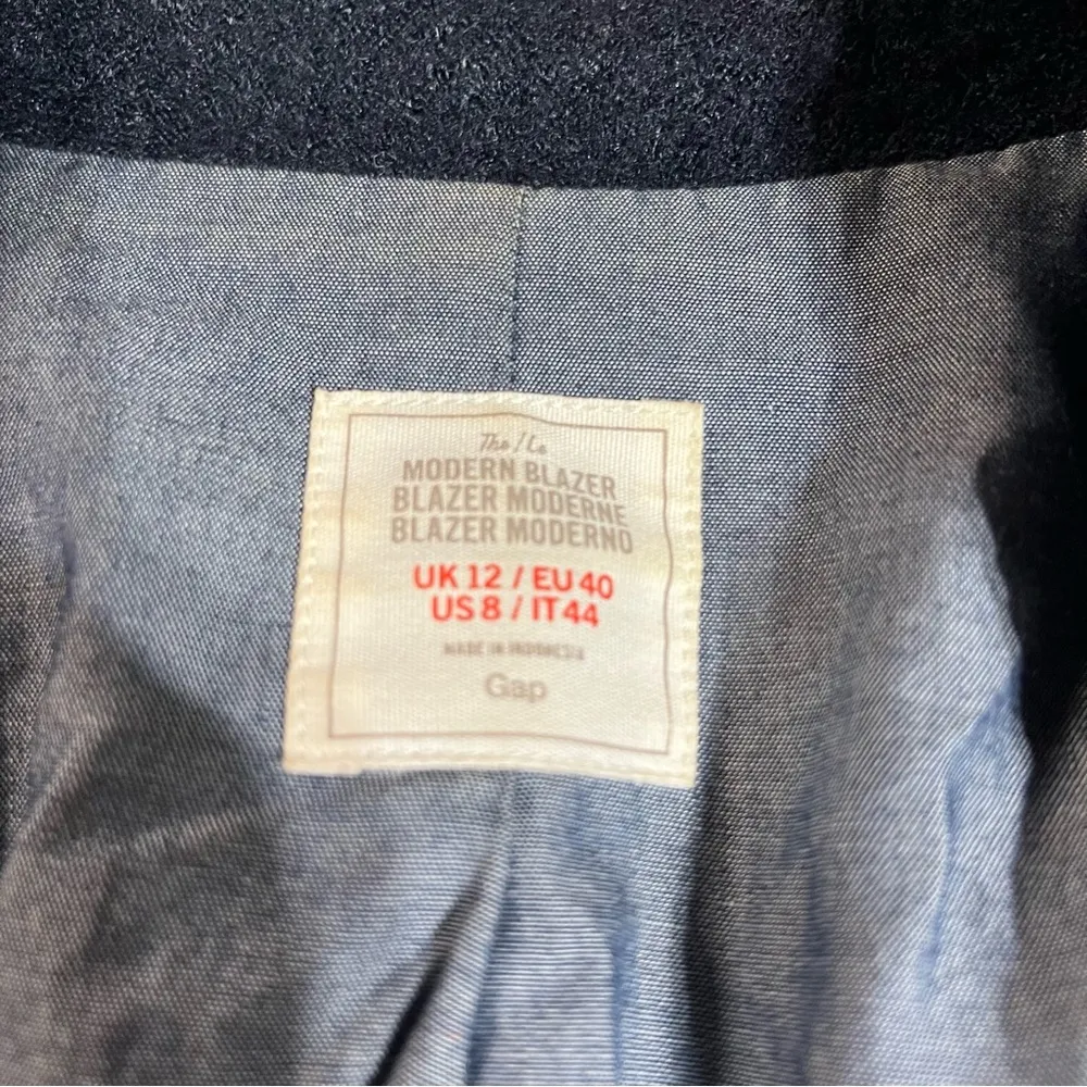 Gap The Modern Blazer in Navy Blue Wool Blend Size 8 NWOT - Image 3