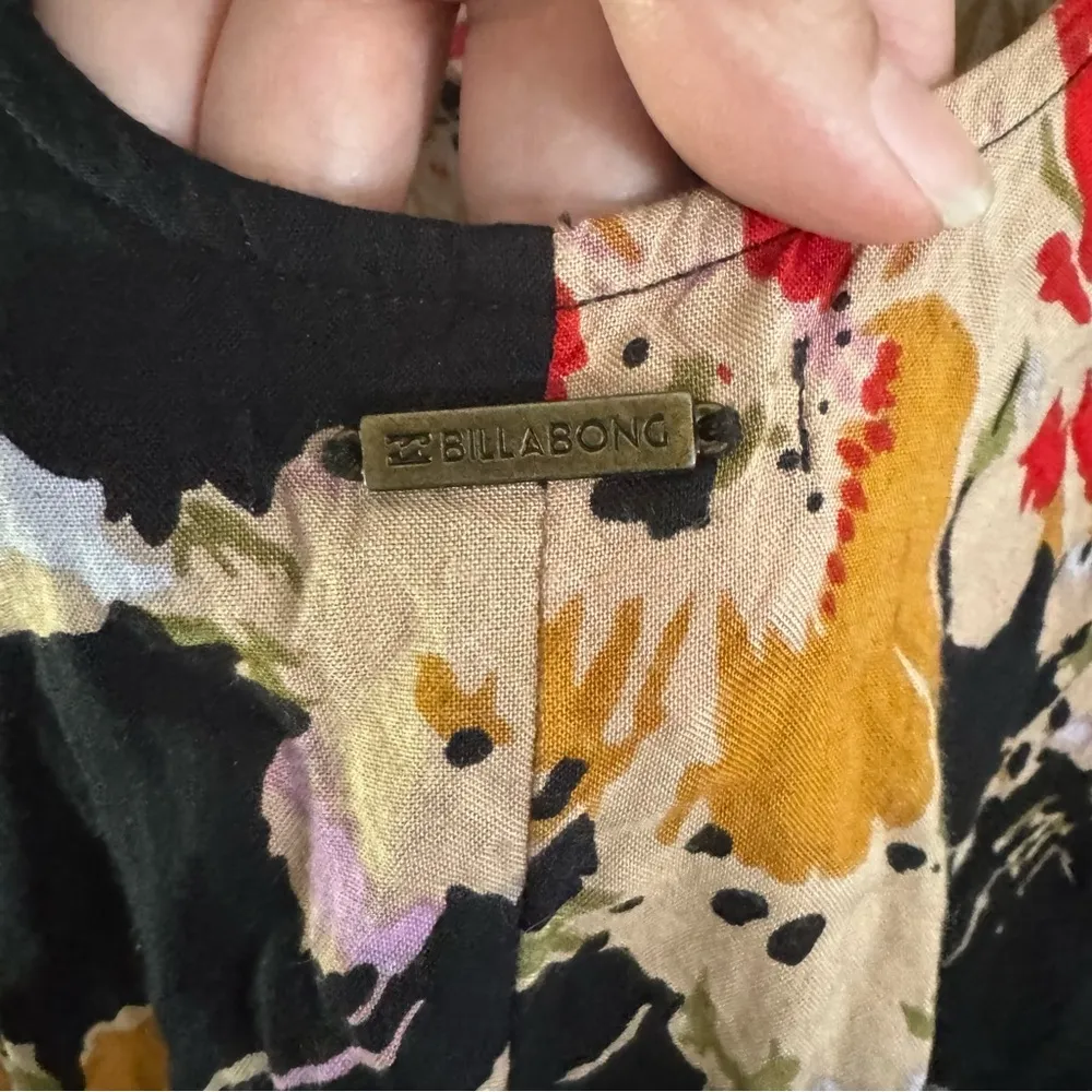 Billabong Floral Criss-Cross Romper - Image 6