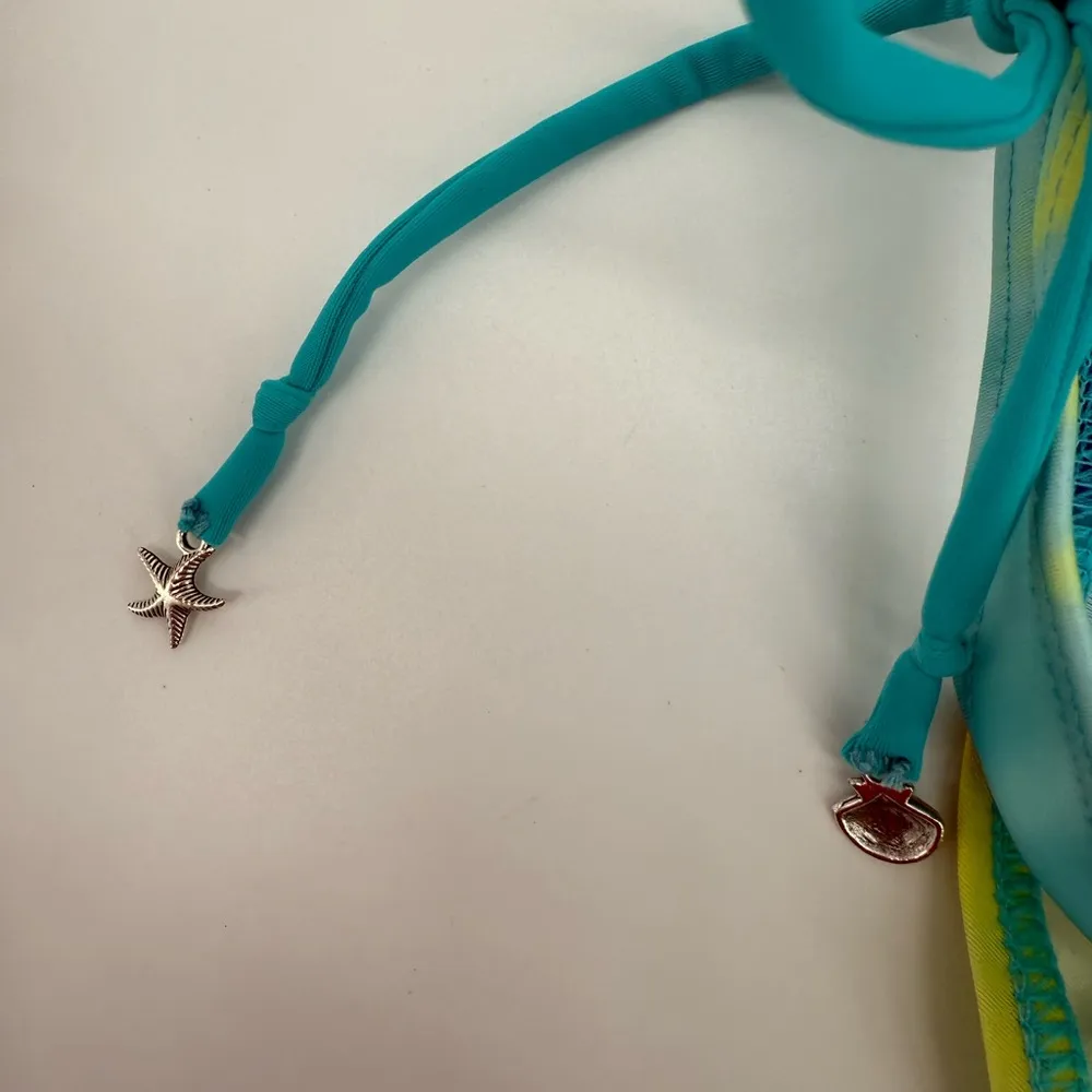 Alia Green and Blue Bikini Set with Triangle Top and Classic Bottom Size M Size M - Image 6