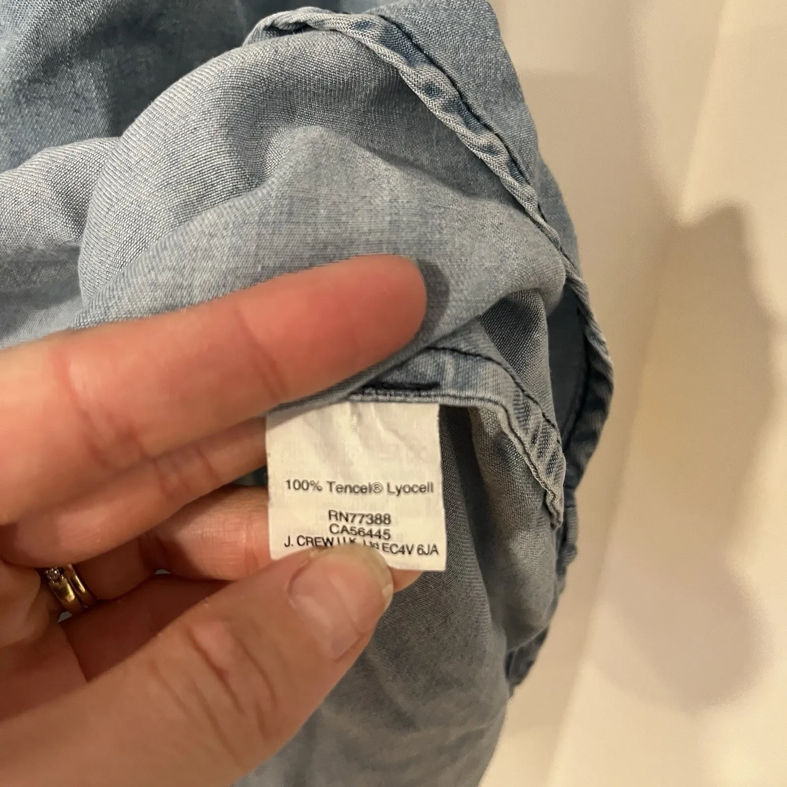 J. Crew Blue Chambray Denim Top Women's Size XS Quarter Button Detail Sleeve - Image 6