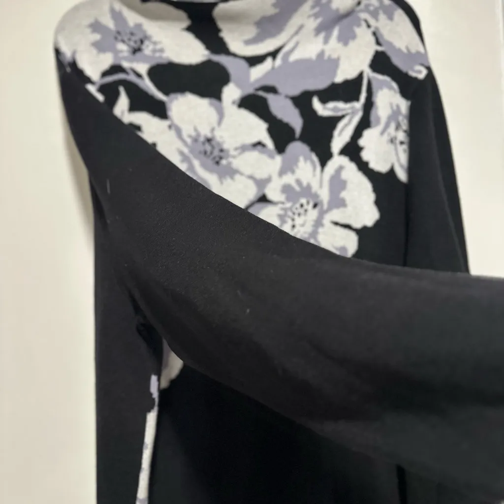 NWT Ulla Popken Women’s Sz: 28/30 Black & White Relaxed Fit Floral Tunic Sweater Size undefined - Image 10