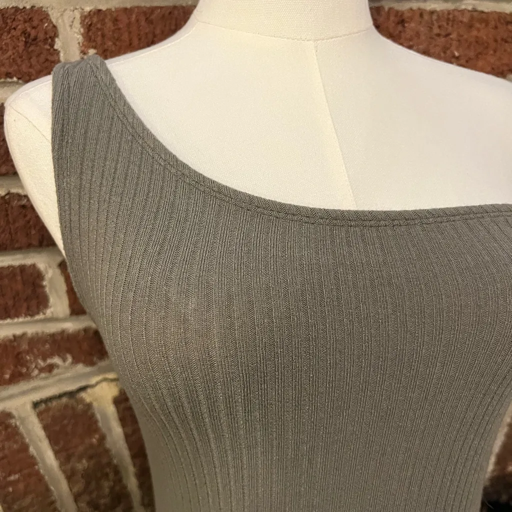 abercrombie & fitch ribbed knit midi dress - Image 2